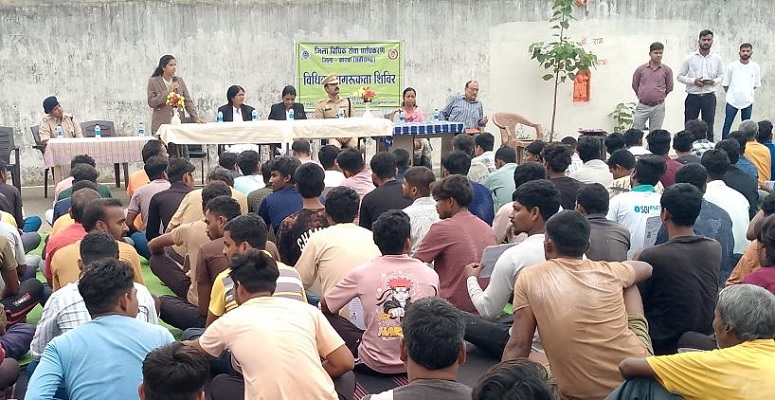 कैदियों की सुविधाओं, स्वास्थ्य और विधिक सहायता की हुई गहन समीक्षा