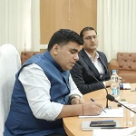 कलेक्टर श्री कुणाल दुदावत ने जनदर्शन में सुनी दूरस्थ व वनांचल क्षेत्र के लोगों की समस्याएँ