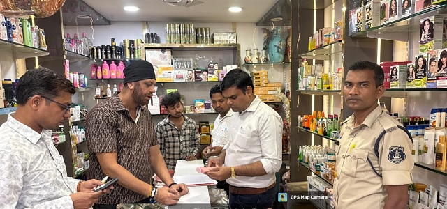 सही दवा-शुद्ध आहार: कलेक्टर कुणाल दुदावत के निर्देश पर कोरबा में पन्द्रह दिवसीय सघन जांच अभियान प्रारंभ