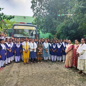 कस्तूरबा गांधी आवासीय बालिका विद्यालय में लगाया गया विशेष हेल्थ कैम्प