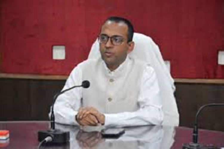 korba collector ajeet vasant reviews women and child development department work news