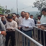 कोरबा कलेक्टर ने किया मड़वारानी मंदिर परिसर का दौरा, पेयजल, शेड निर्माण, हॉल और रेलिंग की दी सहमति
