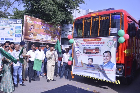 औद्योगिक नगरी में उद्योग एवं श्रम मंत्री श्री लखन लाल देवांगन ने दो नये अग्निशमन वाहन का किया लोकार्पण