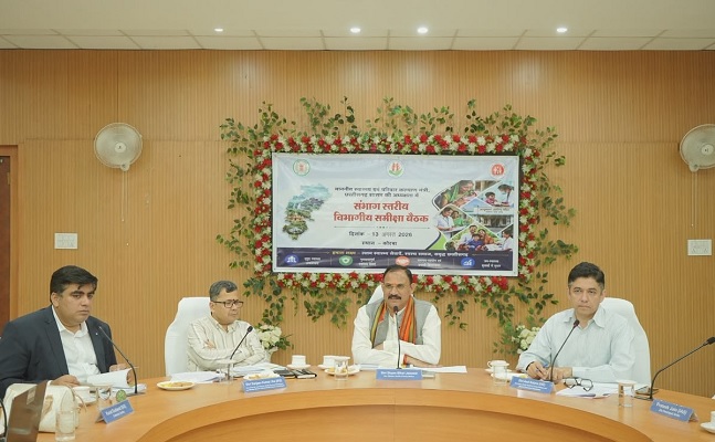 आमनागरिकों  की  स्वास्थ्य सुविधाओं से किसी भी तरह का समझौता नहीं होगा:  स्वास्थ्य मंत्री श्री श्यामबिहारी जायसवाल