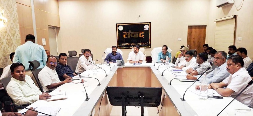वार्ड प्रभारी अपने वार्ड में निगम की आंख व कान हैं, वार्ड की प्रत्येक समस्या पर रखें नजर - आयुक्त श्री पाण्डेय