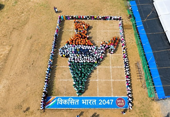 सेवा संकल्प अभियान में दिखी युवा शक्ति की एकजुटता, ‘विकसित भारत 2047’ पर बनी विशाल मानव श्रृंखला