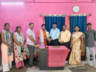 ‘‘ज्ञानभारतम्‘‘राष्ट्रीय पांडुलिपि सर्वेक्षण अभियान- श्रीराम गुफा मंदिर सीतामढ़ी में प्राप्त हुई 14 दुर्लभ पांडुलिपियां