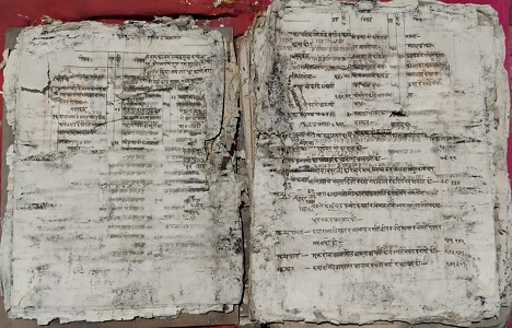 ज्ञानभारतम् मिशन के सर्वेक्षण में मिली 16वीं शताब्दी की कल्चुरीकालीन 400 वर्ष पुरानी पांडुलिपि