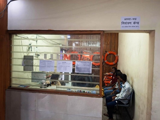 निगम का आपदा बाढ़ नियंत्रण केन्द्र एलर्ट मोड पर, साकेत भवन में स्थापित है निगम का मुख्य नियंत्रण केन्द्र