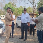 कलेक्टर-एसपी ने किया कटघोरा-चोटिया एनएच-130 में ब्लैक स्पॉट का निरीक्षण