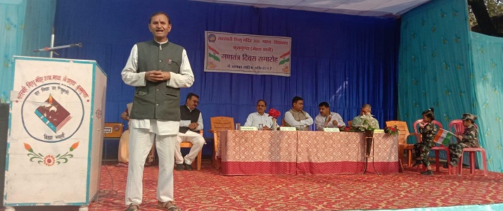 सरस्वती शिशु मंदिर कुसमुंडा में वार्षिकोत्सव पर नन्हे मुन्नों की रंगारंग प्रस्तुतियों ने मोहा मन