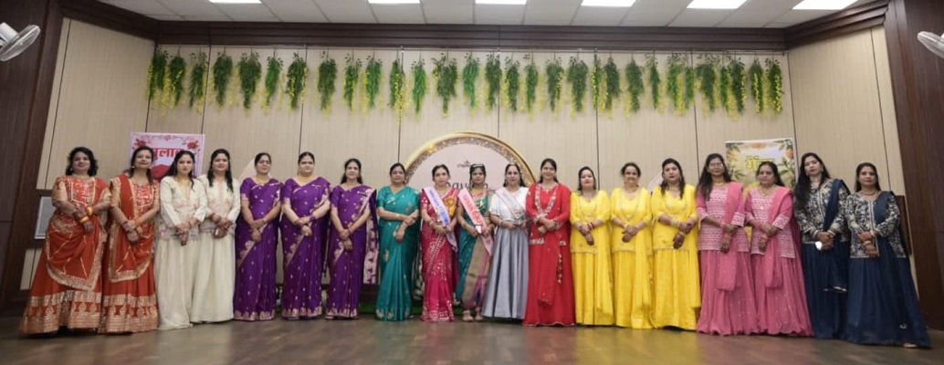 “सावन संग श्रृंगार” में खिला हरियाली तीज का रंग