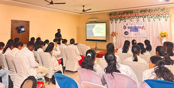 114 सामुदायिक स्वास्थ्य अधिकारियों को दिया गया एनसीडी प्रशिक्षण