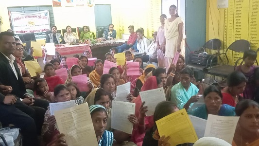 कटघोरा विकासखंड के ग्राम पंचायत सलोरा में उपभोक्ता आयोग ने लगाया जागरूकता शिविर