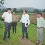 सड़क निर्माण कार्यों में तेजी लाएं, ग्रामीणों की सुविधा का रखें विशेष ध्यान: कलेक्टर श्री दुदावत